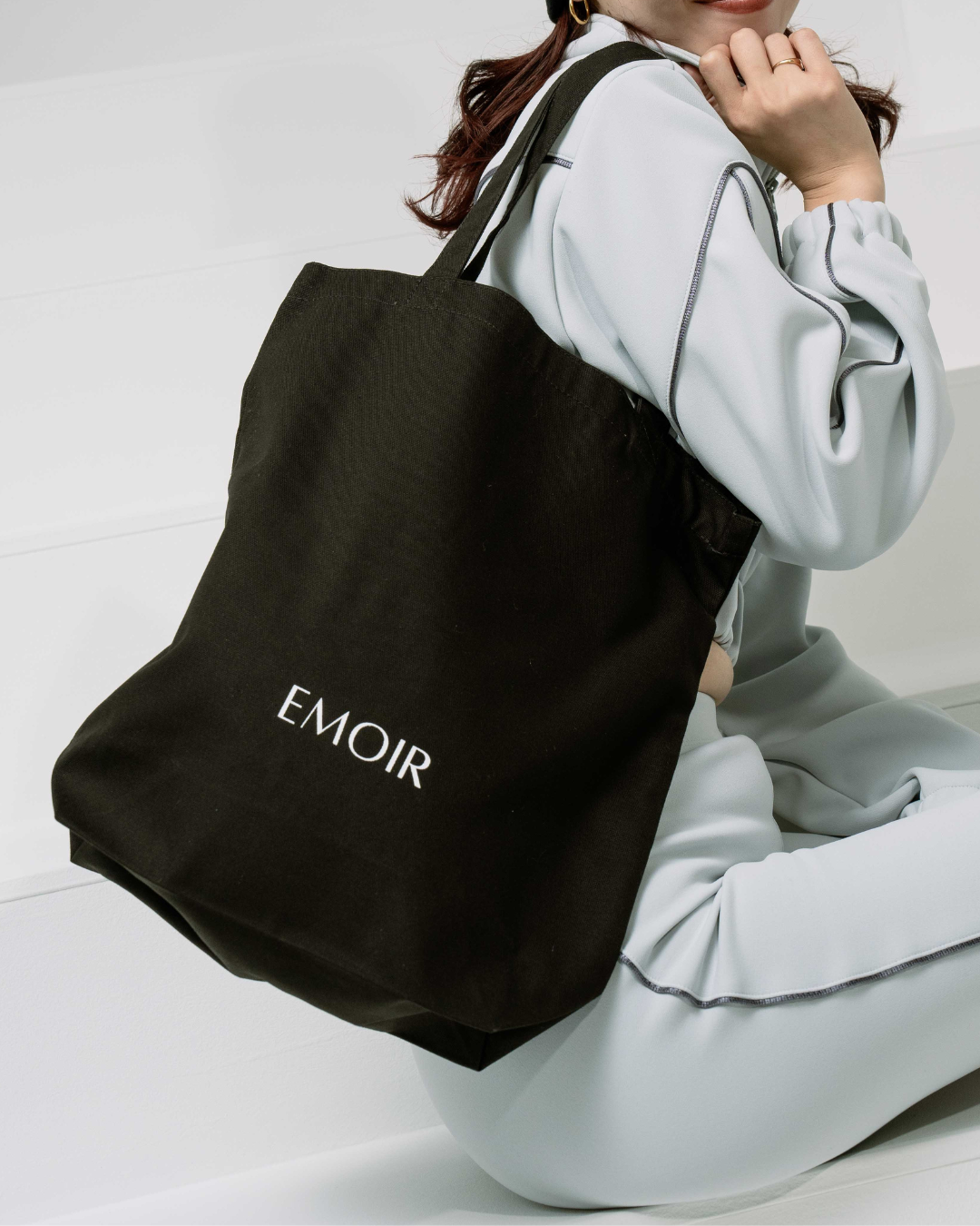 Logo tote bag